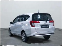 Dijual mobil bekas Daihatsu Sigra R, Jawa Timur  5