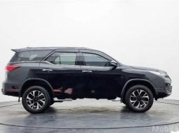 DKI Jakarta, Toyota Fortuner TRD 2019 kondisi terawat 9