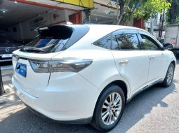 Toyota Harrier 2014 Jawa Timur dijual dengan harga termurah 6
