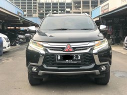 Mitsubishi Pajero Sport Dakar 2017 Hitam 3