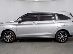 Toyota Veloz 1.5 Q AT 2021 Silver 4