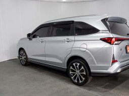 Toyota Veloz 1.5 Q AT 2021 Silver 6