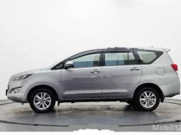 Mobil Toyota Kijang Innova 2018 V dijual, DKI Jakarta 11