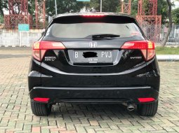 Honda HR-V E CVT 2017 Hitam 5