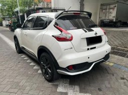 Mobil Nissan Juke 2016 RX Red Interior Revolt terbaik di Jawa Timur 1