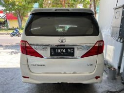 Jawa Timur, jual mobil Toyota Alphard Q 2012 dengan harga terjangkau 2