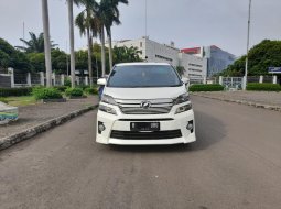 Toyota Vellfire Z 2013 Putih