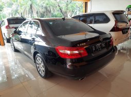 Promo Mercedes-Benz E-Class murah 9