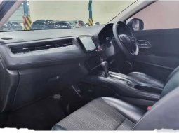 Dijual mobil bekas Honda HR-V E, Banten  6