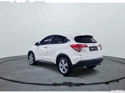 Dijual mobil bekas Honda HR-V E, Banten  9