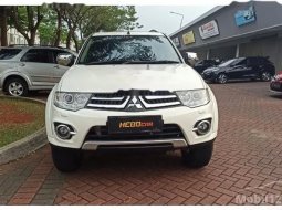 Mobil Mitsubishi Pajero Sport 2015 Dakar terbaik di Banten 7