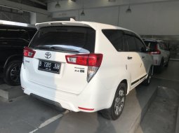 Toyota Innova 2.4 Q AT 2016 3