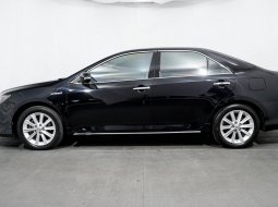 Toyota Camry 2.4 Hybrid AT  2012 1