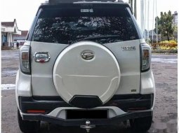 Jual mobil bekas murah Daihatsu Terios R 2017 di Jawa Tengah 5