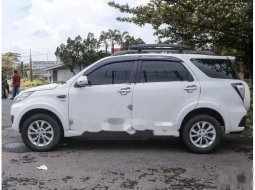 Jual mobil bekas murah Daihatsu Terios R 2017 di Jawa Tengah 9