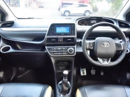 (DP 13JT) Toyota Sienta V MT 2016 6