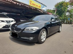 BMW 5 Series 528i 2013 Sedan 3