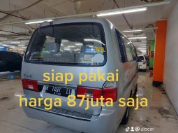 Promo Kia Travello murah 3