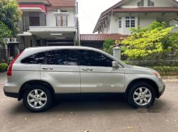 Mobil Honda CR-V 2007 2.4 i-VTEC dijual, DKI Jakarta 11