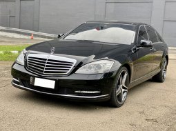 MERCY S350 AT HITAM 2010(DOUBLE SUNROOF) 2