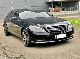 MERCY S350 AT HITAM 2010(DOUBLE SUNROOF) 3