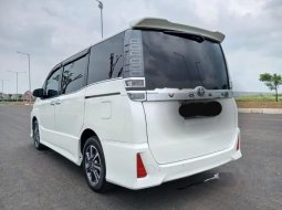 Banten, jual mobil Toyota Voxy 2019 dengan harga terjangkau 15