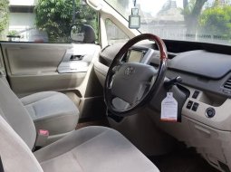 Jawa Barat, jual mobil Toyota NAV1 V 2013 dengan harga terjangkau 5