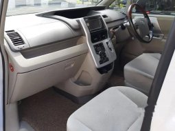 Jawa Barat, jual mobil Toyota NAV1 V 2013 dengan harga terjangkau 4