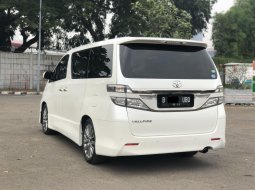 Toyota Vellfire 2.4 Z Golden Eye 2013 Putih 5