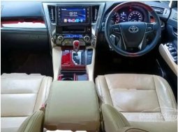 Jual mobil Toyota Alphard G 2015 bekas, Jawa Timur 9