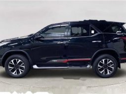 Jawa Tengah, Toyota Fortuner VRZ 2018 kondisi terawat 6