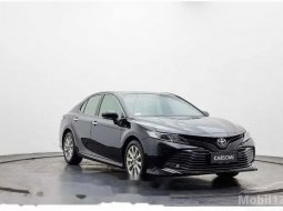 DKI Jakarta, Toyota Camry V 2019 kondisi terawat 4