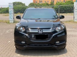 HRV E CVT HITAM 2017/2018 1