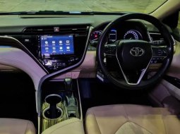 Jual mobil bekas murah Toyota Camry V 2019 di DKI Jakarta 3