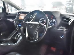 Toyota Vellfire 2.5 G A/T 2016 Hitam 1