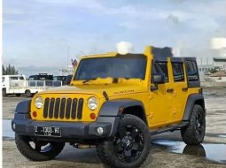 Mobil Jeep Wrangler 2011 Rubicon Unlimited terbaik di DKI Jakarta 7