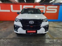 Jual cepat Toyota Fortuner VRZ 2018 di Banten 5
