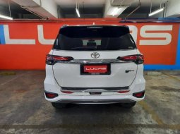 Jual cepat Toyota Fortuner VRZ 2018 di Banten 3