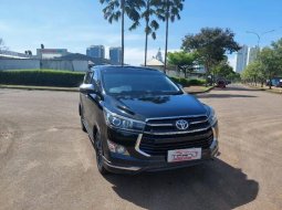 Jual Toyota Venturer 2018 harga murah di Banten
