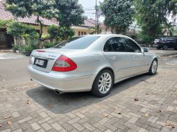 Mercedes-Benz E-Class E 280 7G- TRONIC AT 2008 4