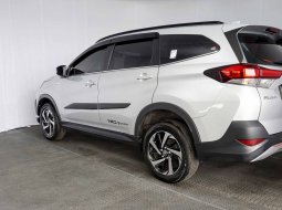 Toyota Rush S TRD Sportivo MT 2018 Silver 6