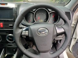 Daihatsu Terios 1.5 R CUSTOM Manual 2017 11