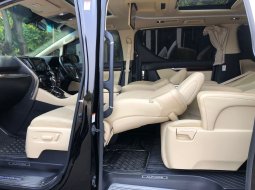 Toyota Alphard 2.5 G ATPM A/T 2017 Hitam 7