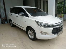 Toyota Innova 2.0 Q AT 2016 3