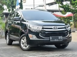 (DP 33JT) Toyota Kijang Innova V M/T Diesel 2018