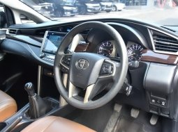 (DP 33JT) Toyota Kijang Innova V M/T Diesel 2018 5