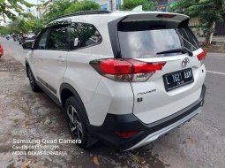 Mobil Toyota Rush 2022 S terbaik di Jawa Timur 2