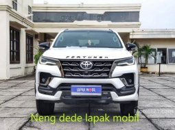 Mobil Toyota Fortuner 2022 VRZ dijual, DKI Jakarta 17