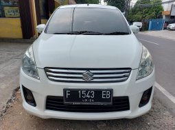 Suzuki Ertiga GL MT 2014 Putih MPV 3