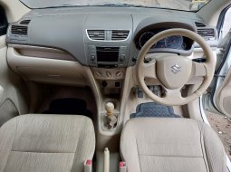 Suzuki Ertiga GL MT 2014 Putih MPV 4
